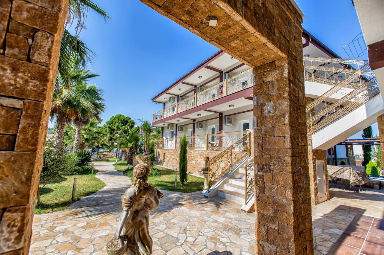 Halkidiki Greek Pride Ηotel And Apartments Fourka Eksteriør billede