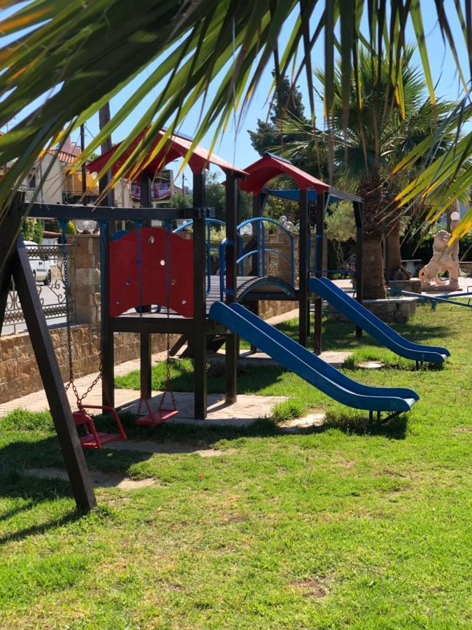 Halkidiki Greek Pride Ηotel And Apartments Skála Foúrkas Eksteriør billede